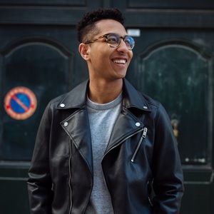 Meet your Posher, Joseph